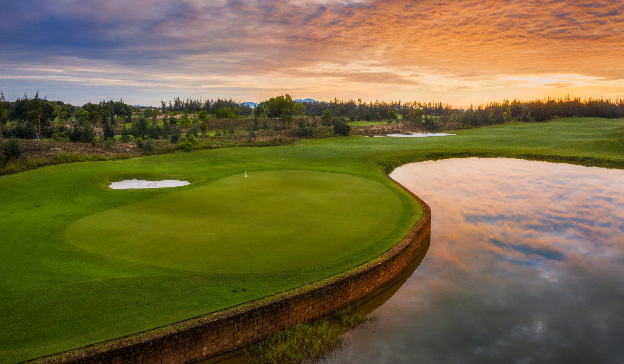 Vinpearl Golf Nam Hội An - Nicegolf